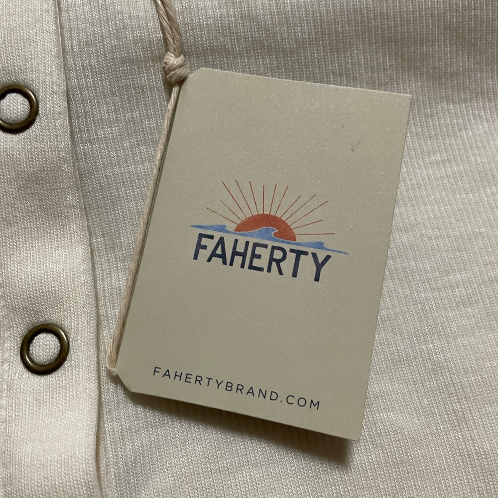 NWT Faherty brand Henley